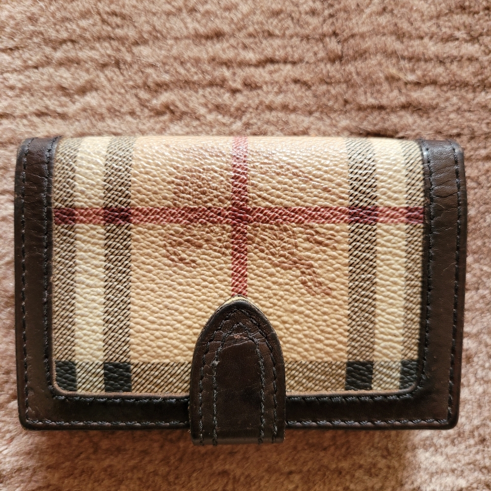 Burberry card case